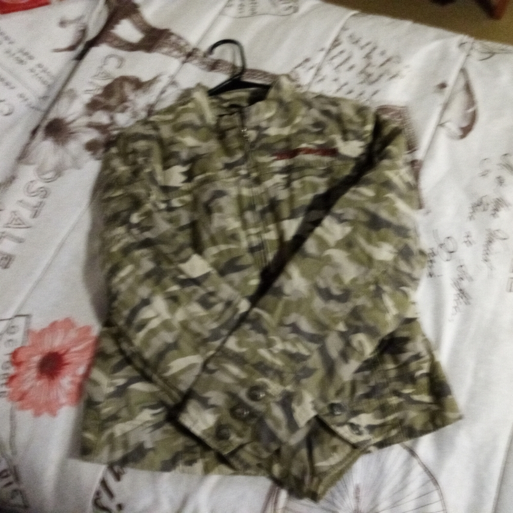 Jacket - Picture 2 of 9